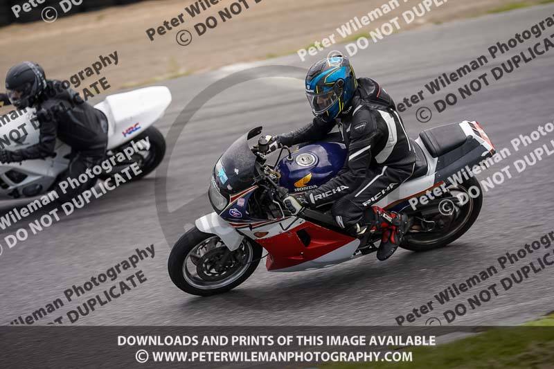 enduro digital images;event digital images;eventdigitalimages;lydden hill;lydden no limits trackday;lydden photographs;lydden trackday photographs;no limits trackdays;peter wileman photography;racing digital images;trackday digital images;trackday photos